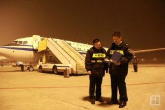 復(fù)制自貿(mào)區(qū)創(chuàng)新制度 首架融資租賃飛機落地綜保區(qū)